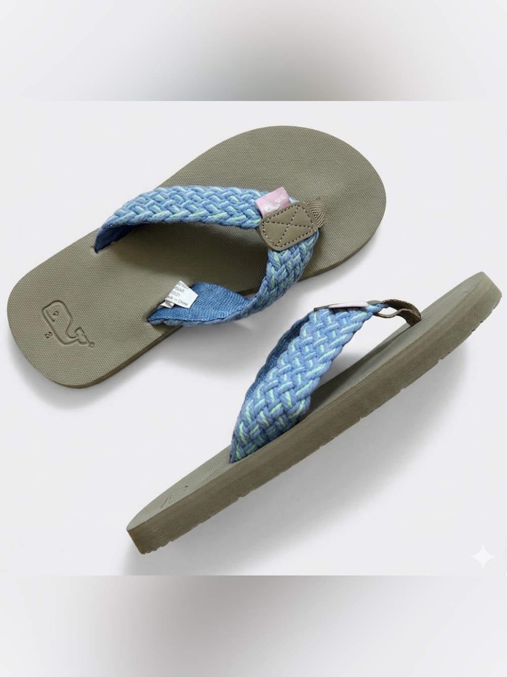 Vineyard Vines | blue green tan girl flip flops | 3